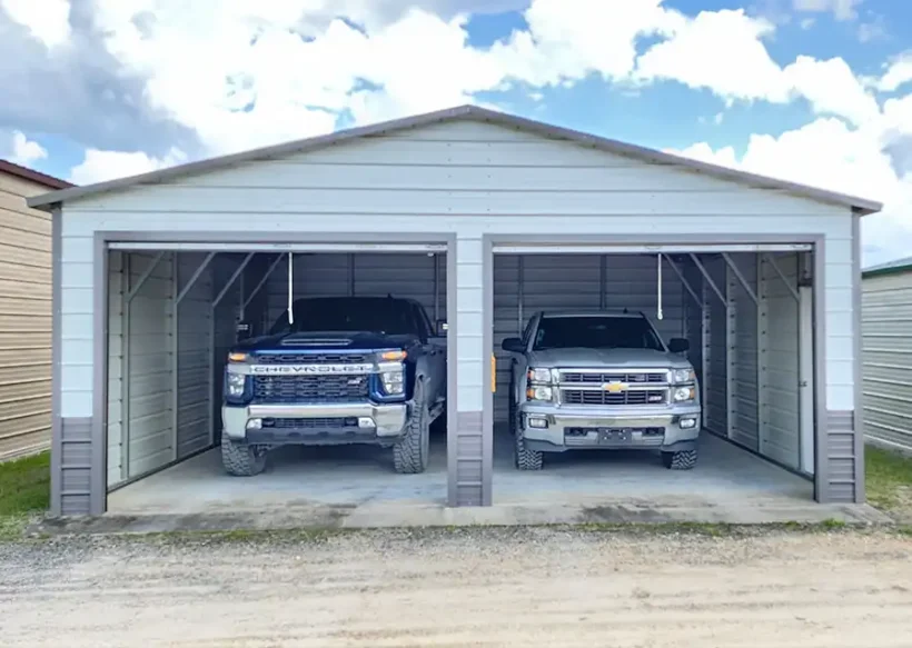 Keen'S Buildings, Urbanclassic 24X25 Garage - Compact 2-Truck Garage, Kbg-2G242509-1D0W