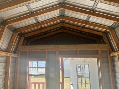 Keen's Buildings, Gambrel Cabin Sheds with Porch, KPB-BARNSHPOR-1D1W