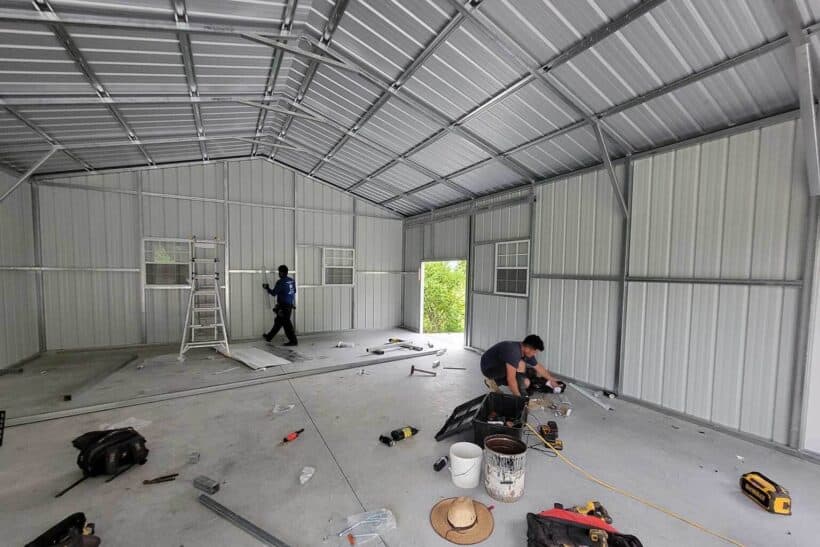 Keen'S Buildings, Keen'S Urbanelite 24X30 Metal Garage (2-Car Garage + Storage Or Workshop Space), 720 Sqft, Kbg-3G243000-...