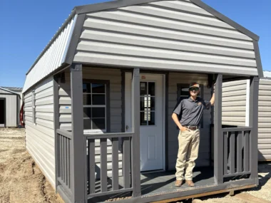 Keen's Buildings, 12x24 Cabin/Barn with Porch - Clearance Shed, CLSH-1224GMP-1D4W